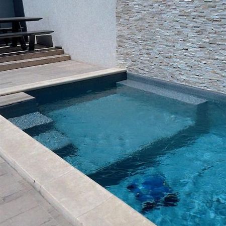 Maison Avec Picine Perpignan Bagian luar foto