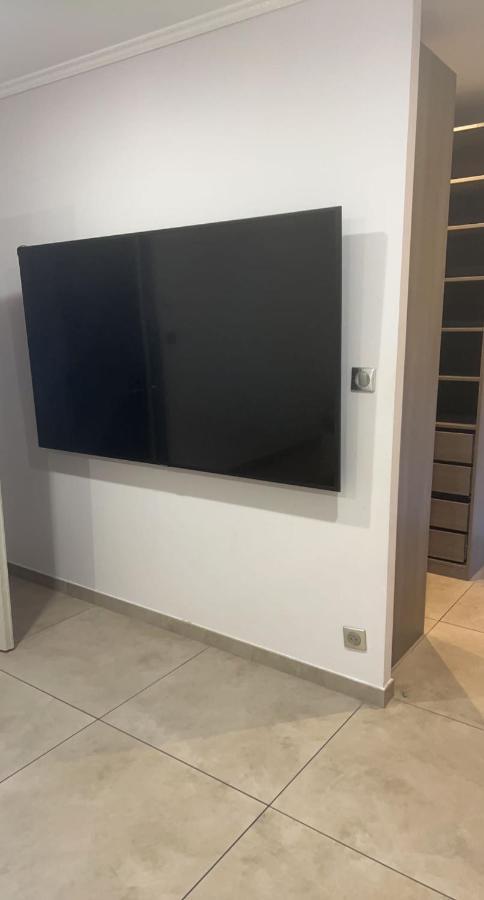 Maison Avec Picine Perpignan Bagian luar foto